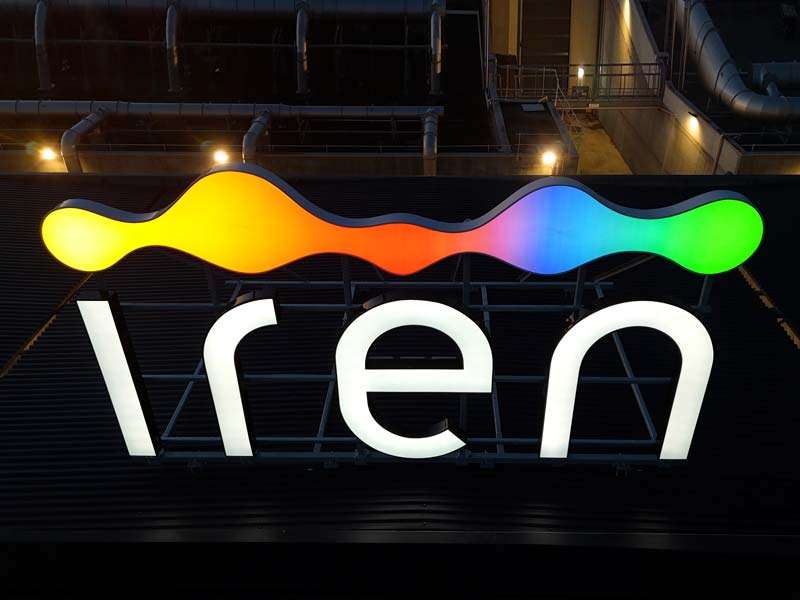 insegna luminosa iren forsu reggio emilia