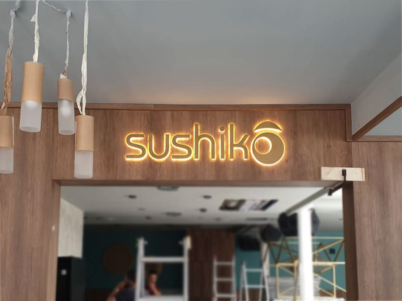 insegna luminosa per interni sushiko bologna