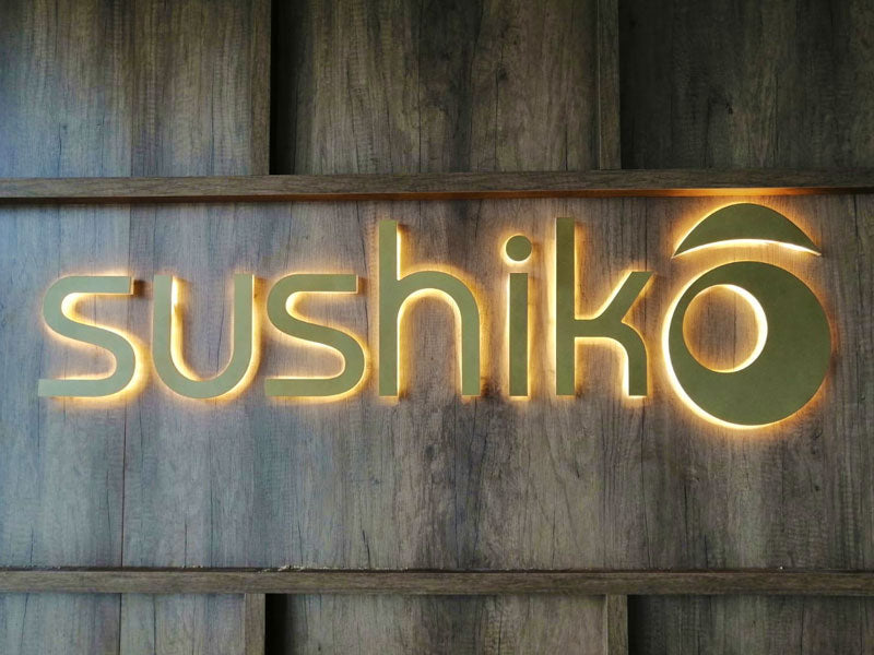 insegna luminosa per interni sushiko bologna