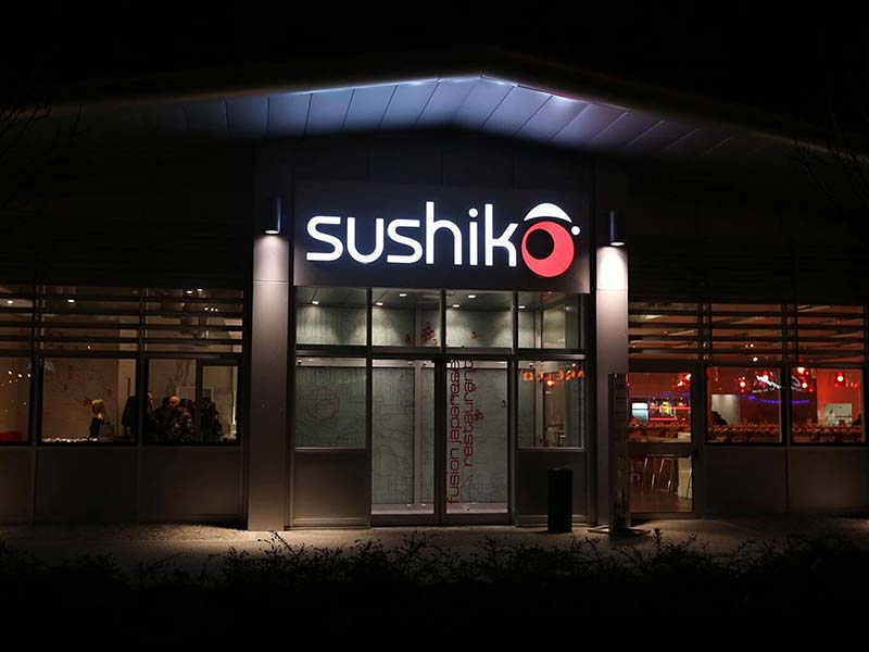 insegna luminosa sushiko bologna