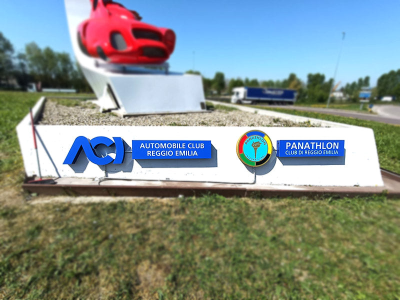 Aci - Loghi scatolari luminosi per rotatoria