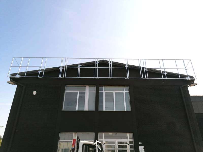 restyiling fabbricato aziendale anteo srl bologna (prima)