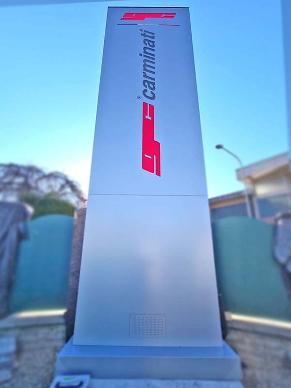totem luminoso a led gc carminati bergamo