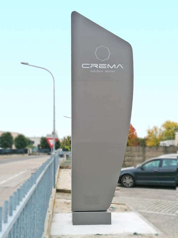 totem luminoso aziendale crema outdoor padova
