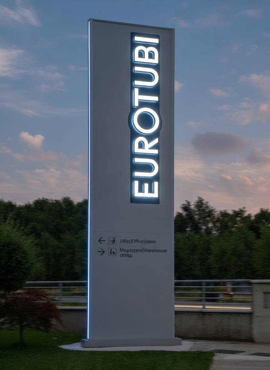 totem luminoso aziendale euro tubi srl mantova