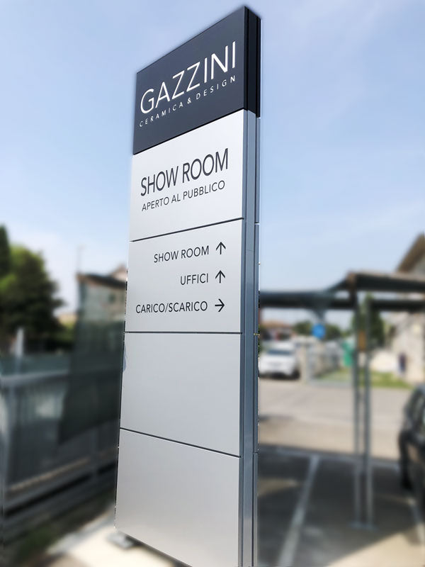 totem luminoso modulare gazzini ceramica&design rubiera