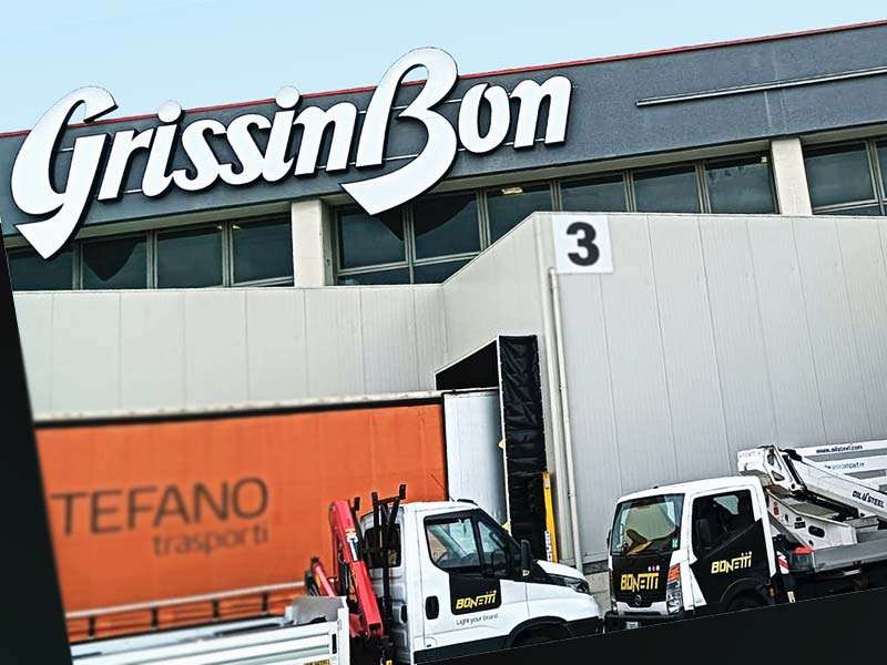 dettaglio insegna luminosa grissin bon campegine reggio emilia