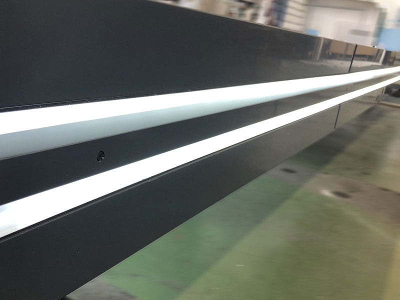 dettaglio produzione totem aziendale rg engineering padova