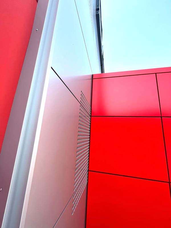 dettaglio rivestimento facciata alluminio nuova mapa bologna