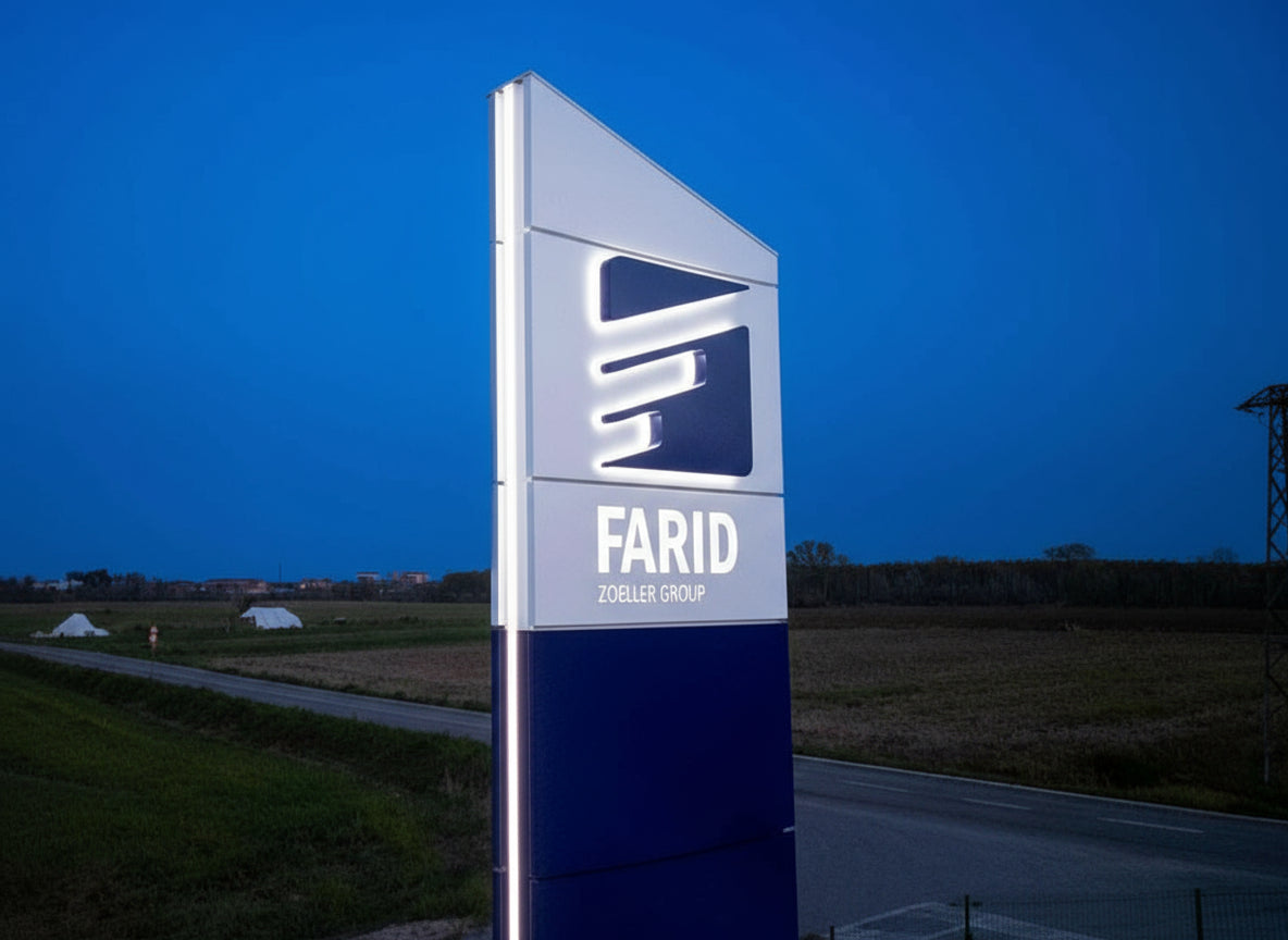 dettaglio totem luminoso farid spa torino