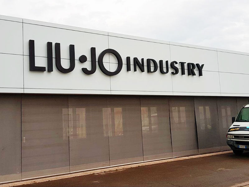 Liu Jo - Insegna luminosa scatolata retroilluminata