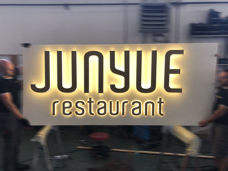 Junyue Restaurant - Insegna retroilluminata per interni