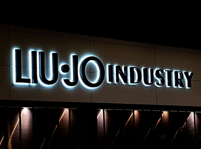Liu Jo - Insegna luminosa scatolata retroilluminata
