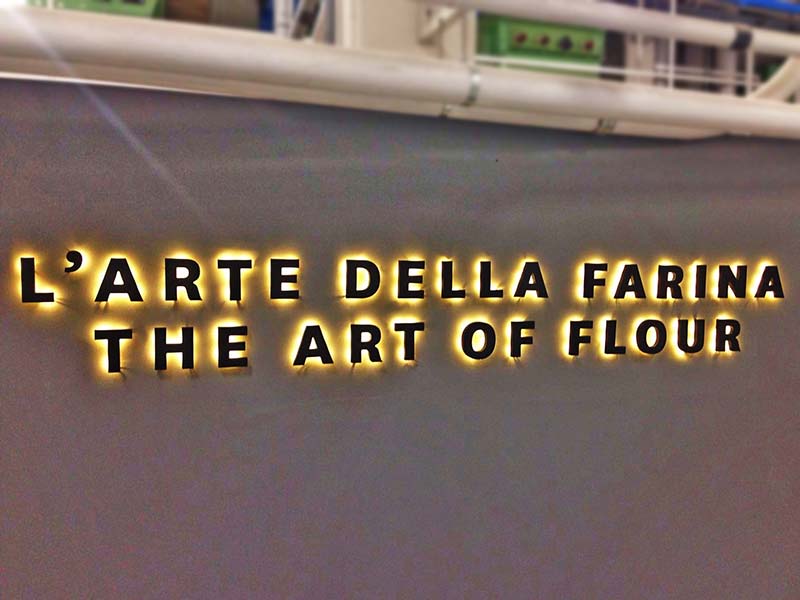 insegna a led retroilluminata molino pasini mantova