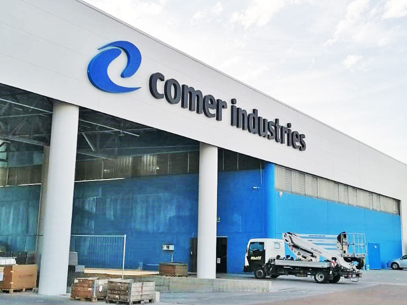 Comer Industries - Insegna luminosa a lettere scatolate di Grande Formato