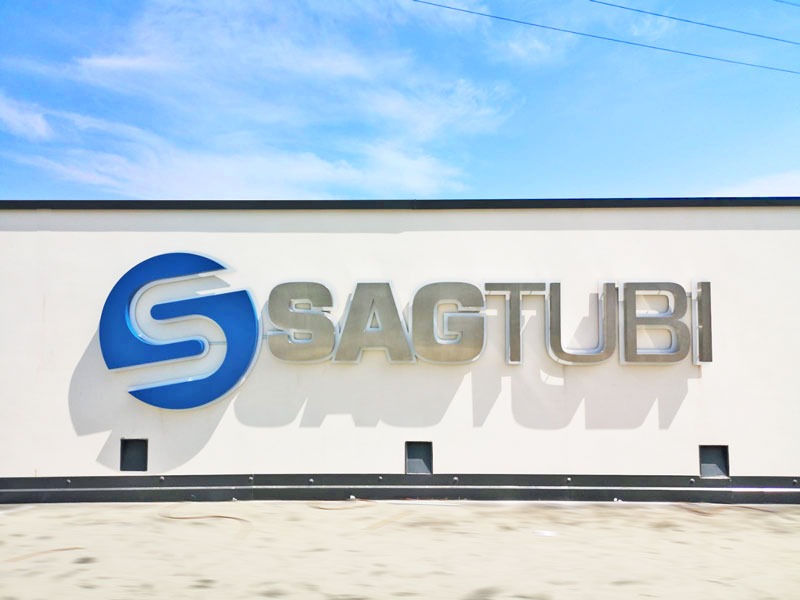 Sag Tubi - Insegna aziendale retroilluminata per esterni in acciaio inox