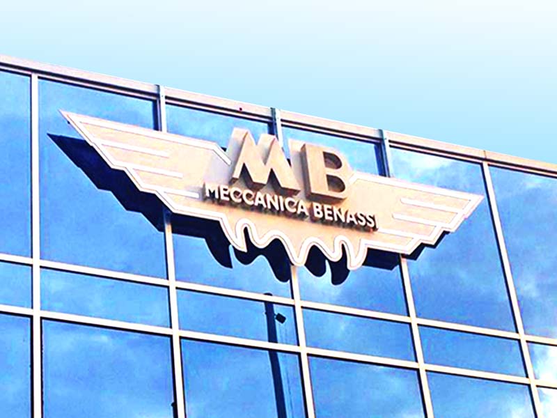 insegna retroilluminata acciaio inox meccanica benassi ferrara