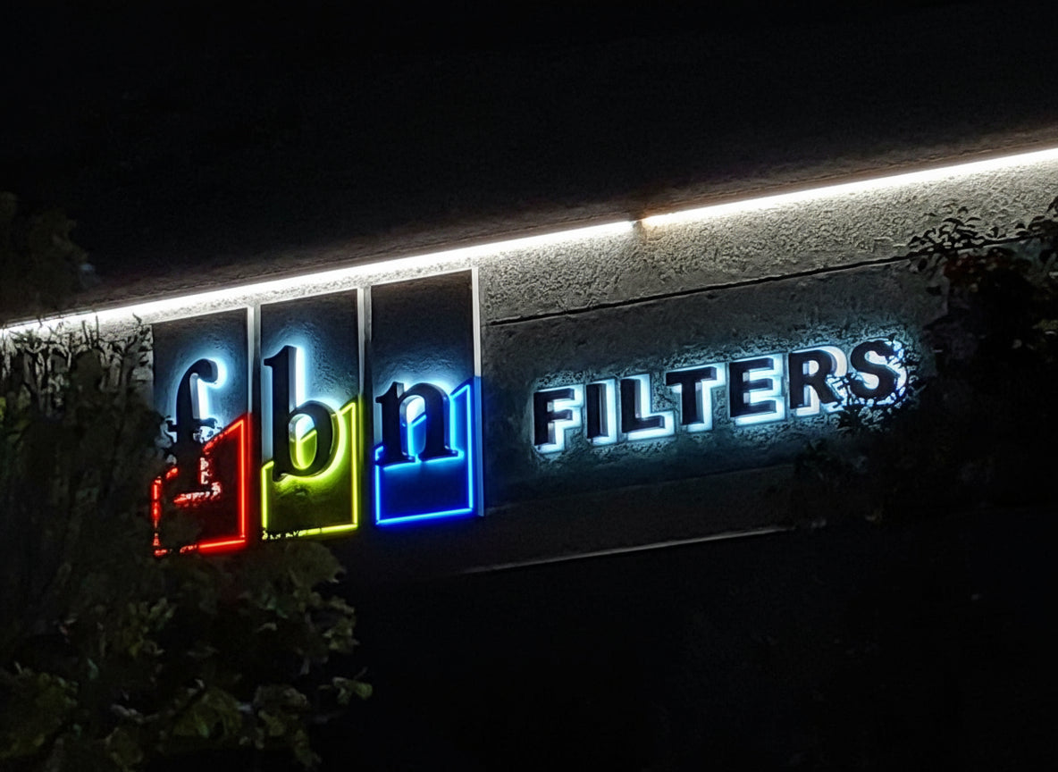 insegna retroilluminata fbn filters srl novellara