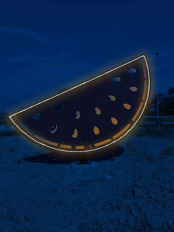 insegna in corten per rotatoria novellara
