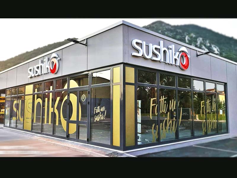 insegne luminose scatolari sushiko brescia