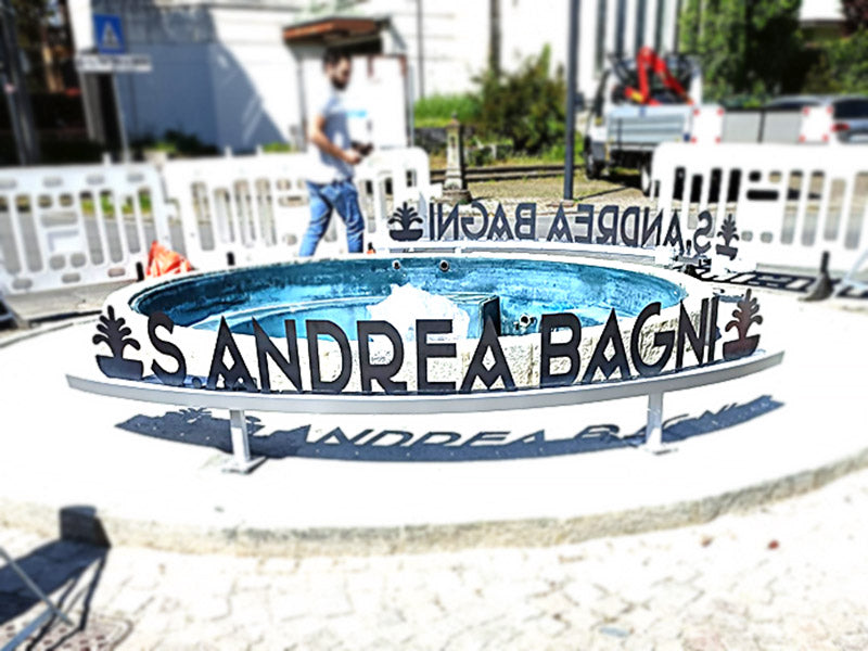 Lettere in corten illuminate per rotatoria - Comune di Sant'Andrea Bagni