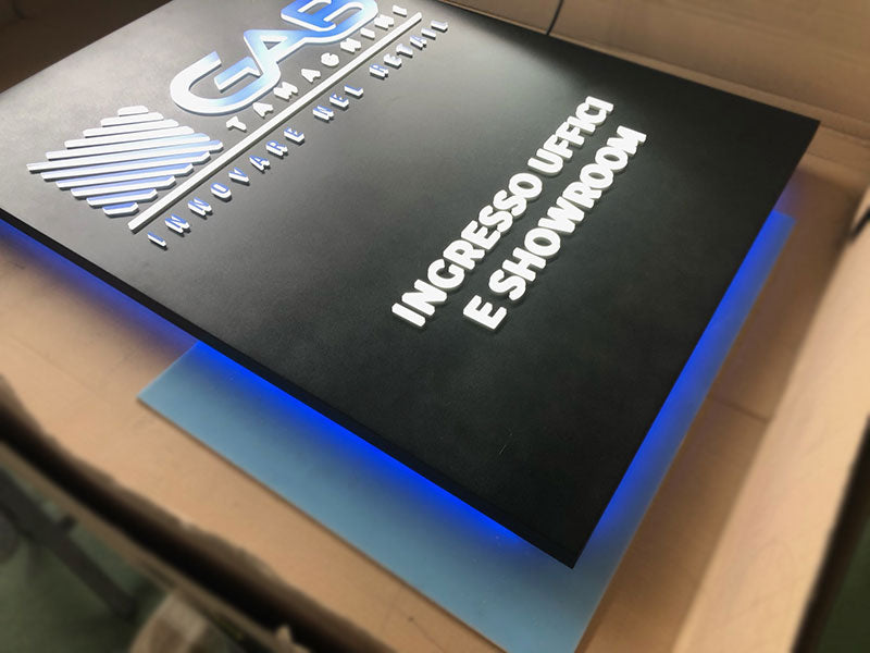 produzione insegna luminosa gab tamagnini reggio emilia
