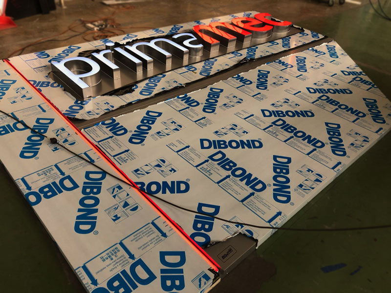 produzione insegna luminosa prima mec bologna