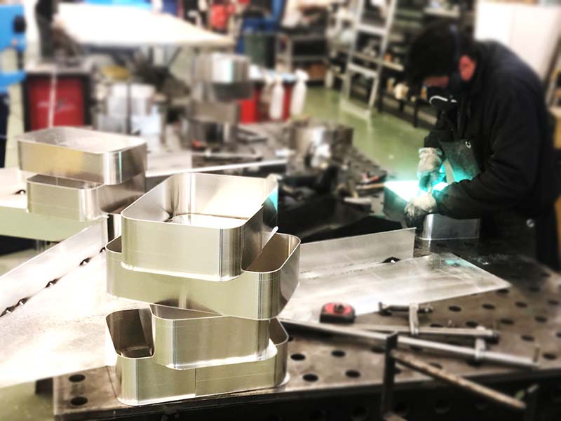 produzione lettere scatolari insegna modula spa bologna