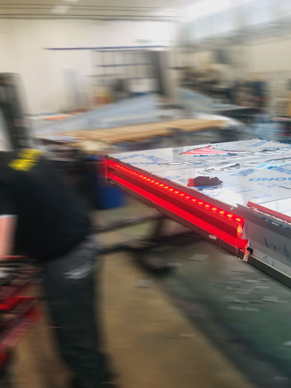 produzione totem luminoso modulare casarini srl reggio emilia