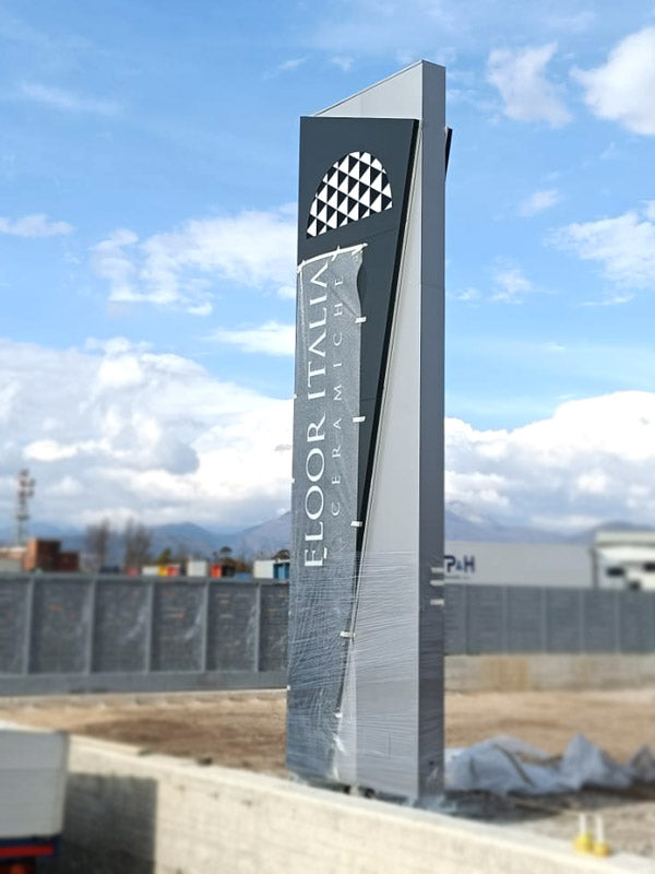 totem aziendale floor italia battipaglia salerno