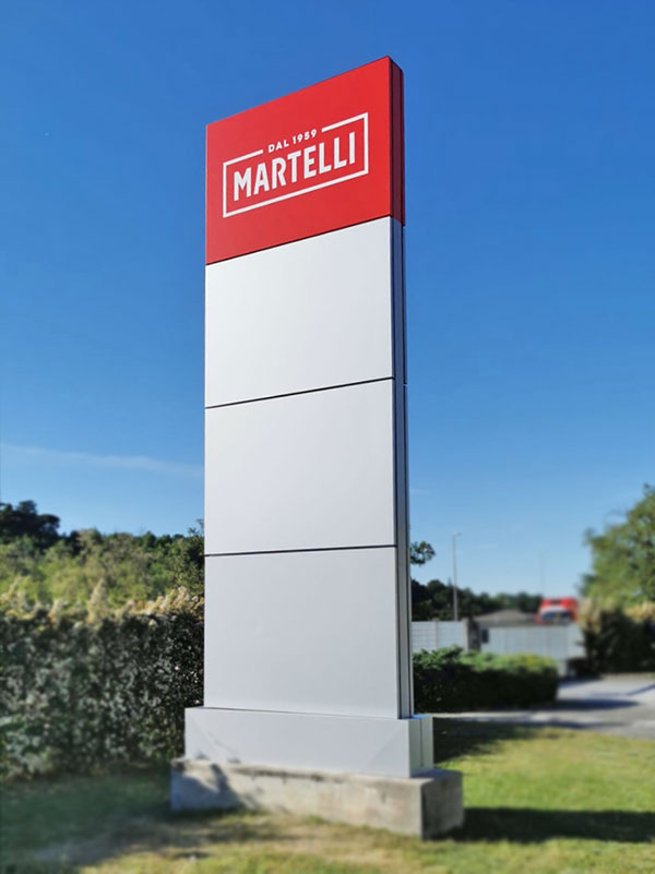 Martelli - Totem da terra per esterni