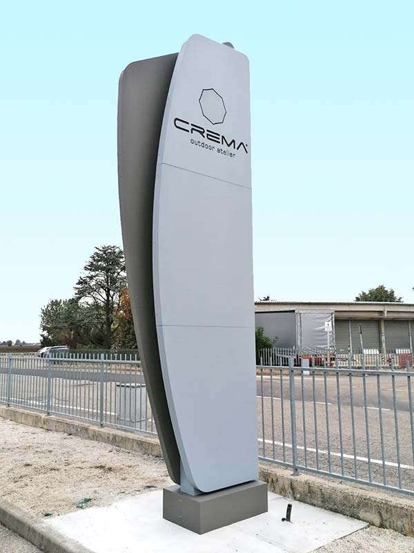 totem luminoso aziendale crema outdoor padova