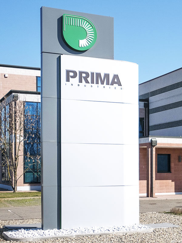 totem luminoso aziendale prima industries correggio