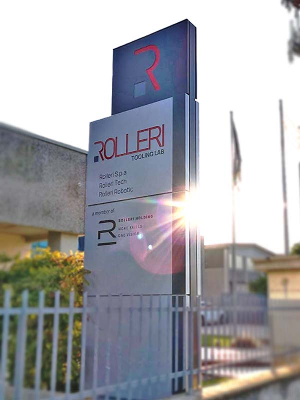 totem luminoso aziendale rolleri spa piacenza