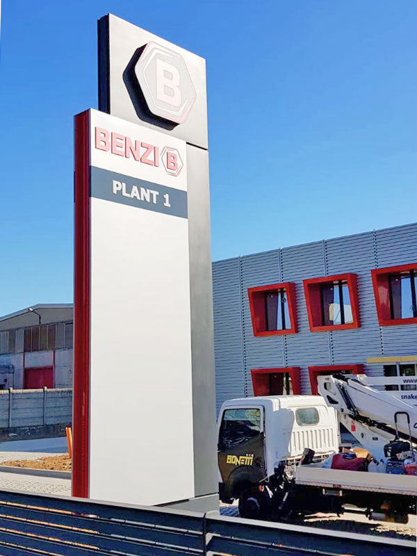 totem luminoso benzi e diterlizi srl milano