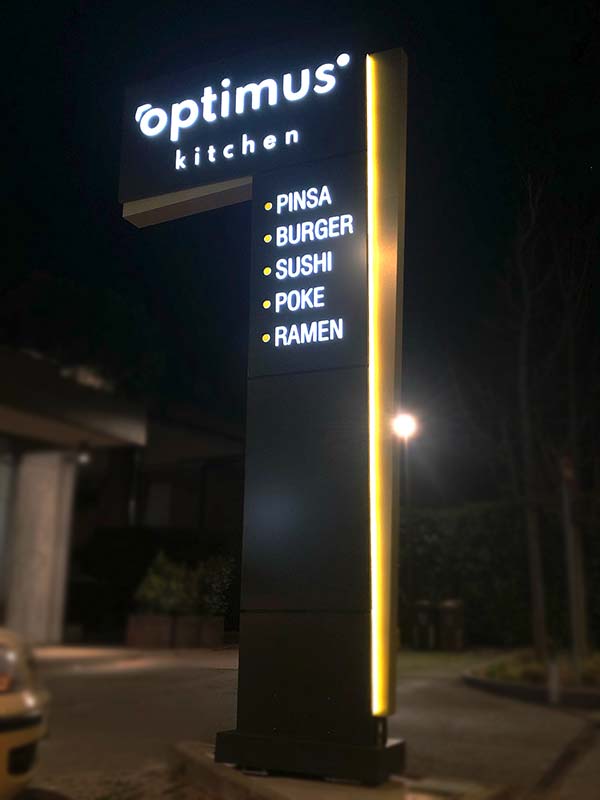 totem luminoso modulare optimus srl reggio emilia