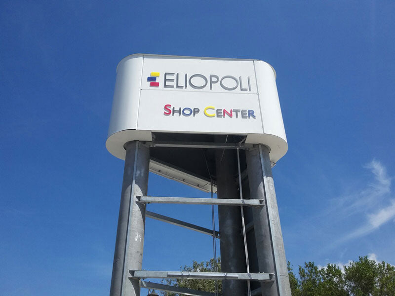 totem-luminoso-trifacciale-centro-commerciale-eliopoli-pisa