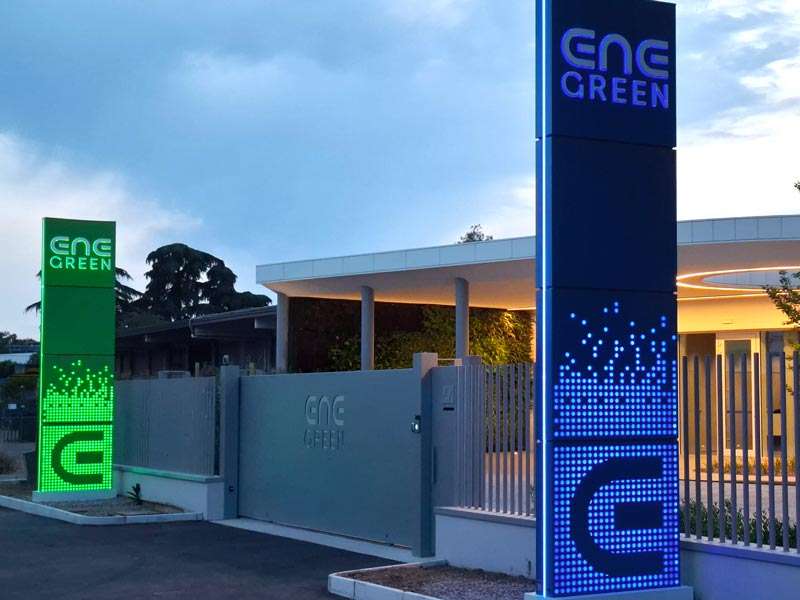totem modulari a led ene green spa codogno