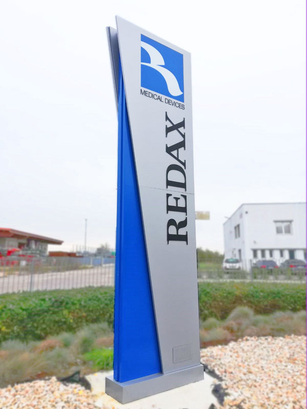 totem pubblicitario redax spa poggio rusco