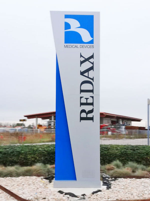 totem pubblicitario redax spa poggio rusco