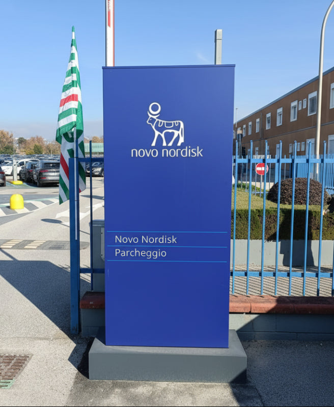 totem aziendale luminoso novo nordisk anagni